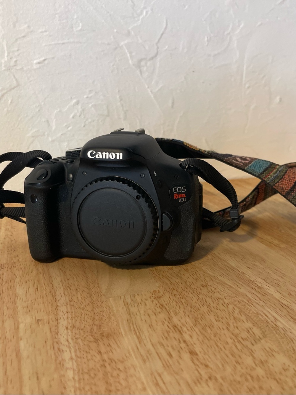 Canon EOS Rebel T3i DSLR Camera Body - Black